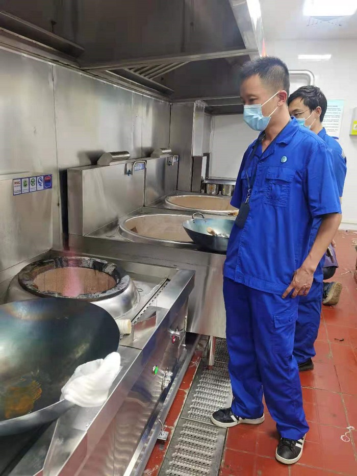 燃?xì)饨ㄔO(shè)加速度  天然氣公司保障學(xué)前穩(wěn)供氣1 - 副本.jpg