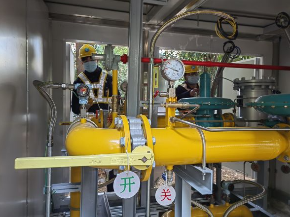 1675052972071024996.jpg 1675052957605.jpg